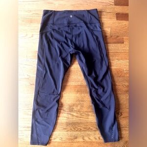 Athleta workout pants/crop large